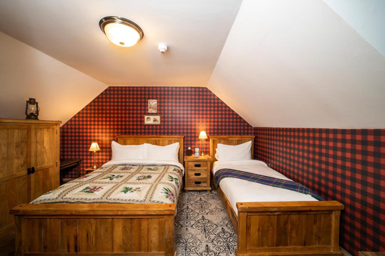 The Cluanie Inn Glenmoriston Εξωτερικό φωτογραφία