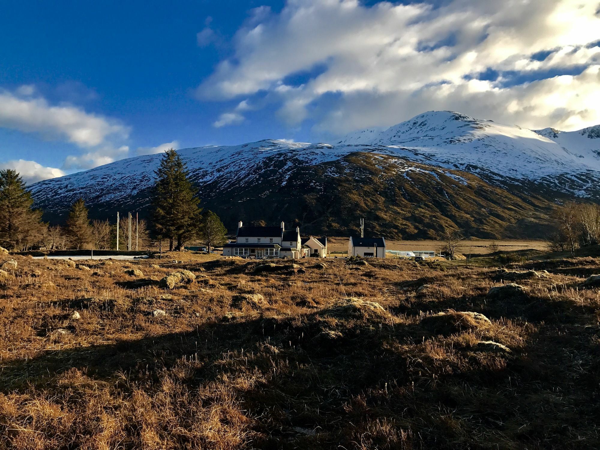 The Cluanie Inn Glenmoriston Εξωτερικό φωτογραφία